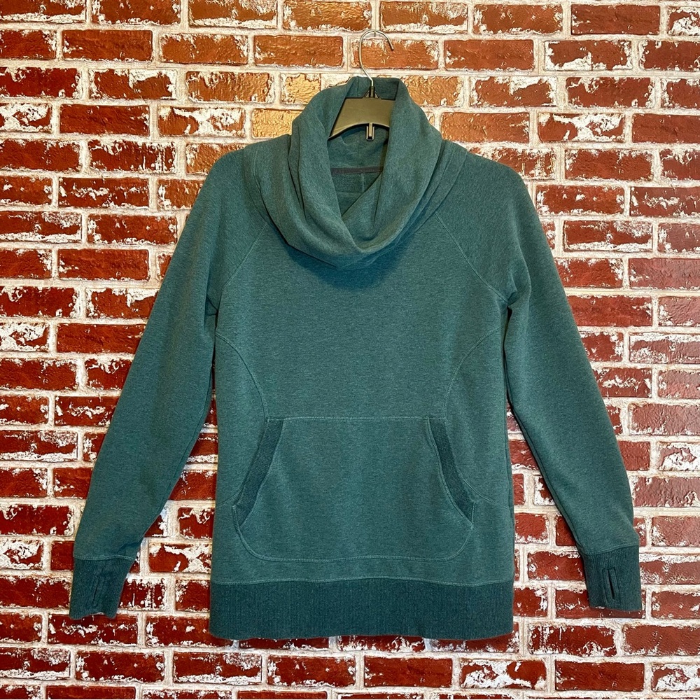 L.L. Bean Teal Cozy Cowl-Neck Pullover Sweatshirt with Kangaroo Pocket. Small
